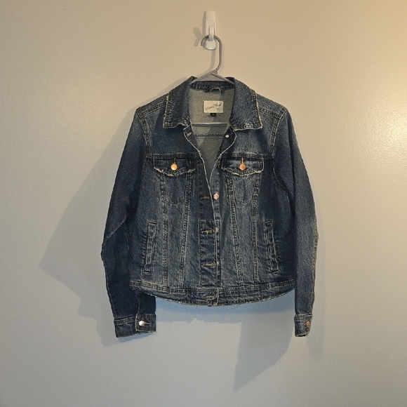 Universal Thread Jackets & Blazers - Universal Thread Dark Blue Denim Jacket LOT-K